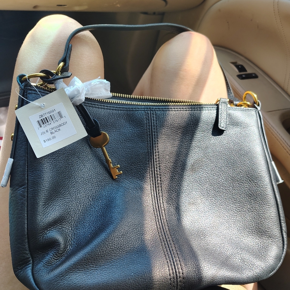 Fossil purse